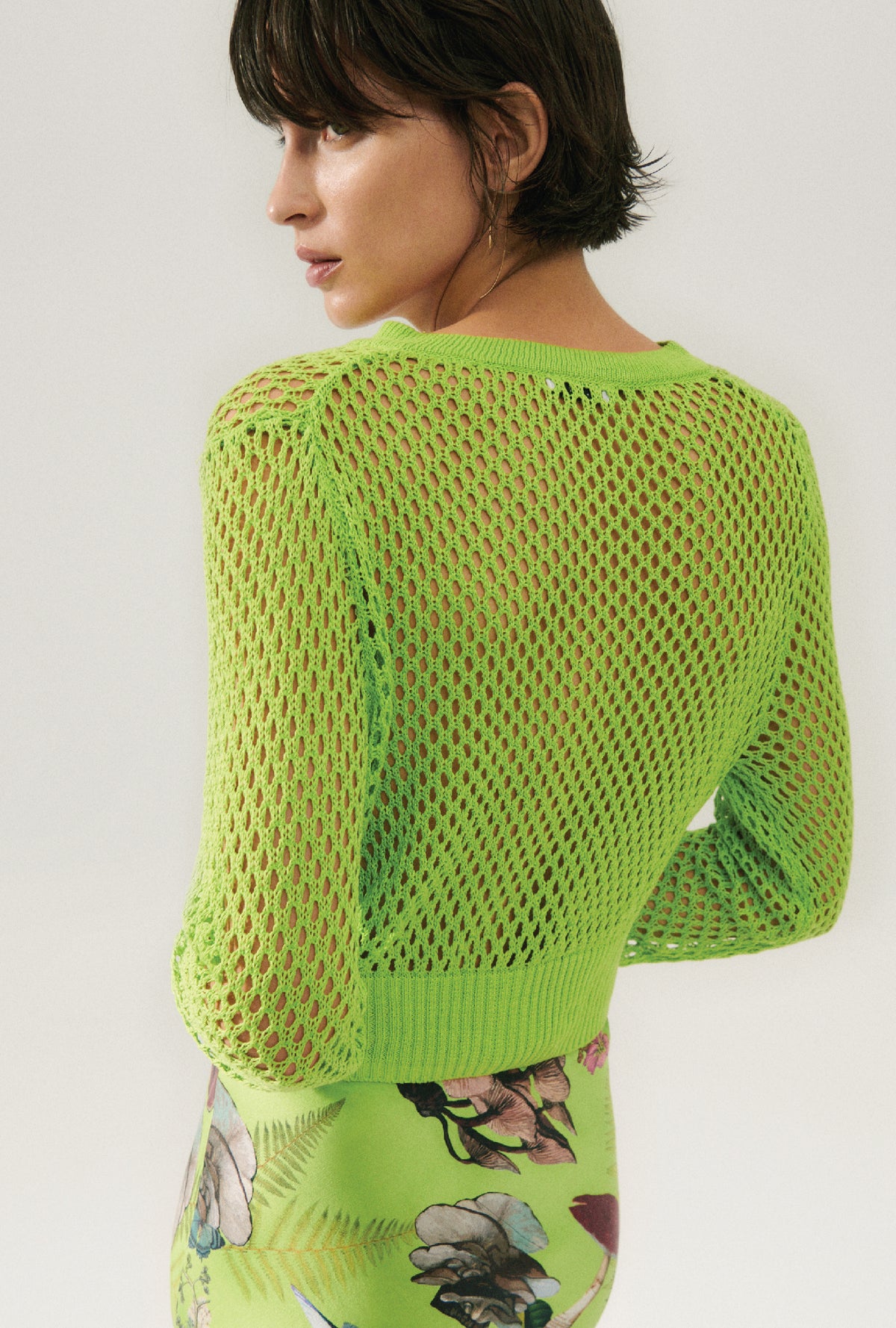 Gilet court en crochet Fern