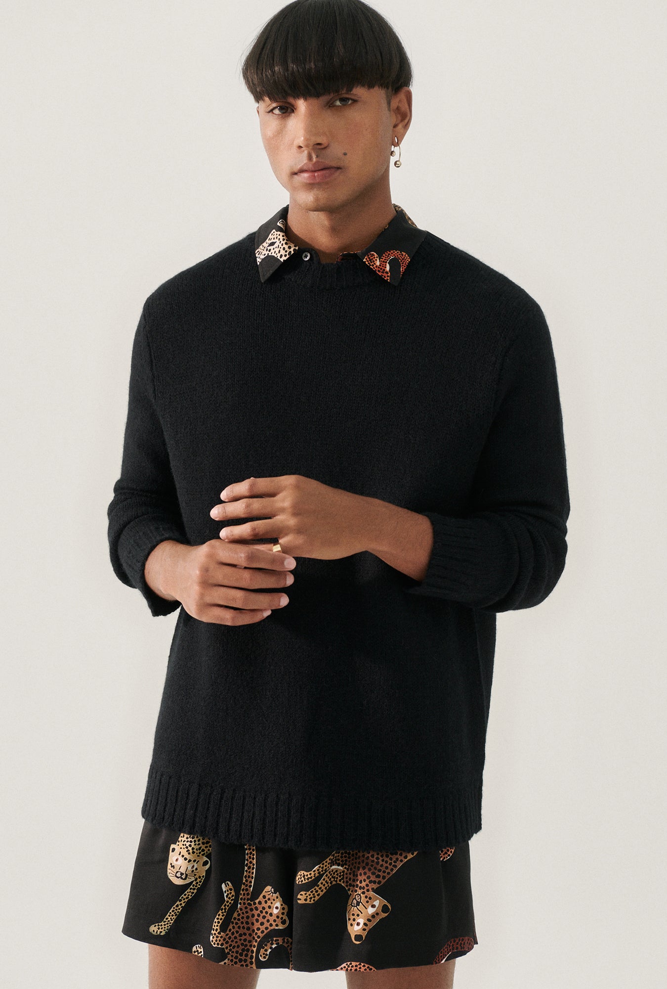Pull ras du cou noir