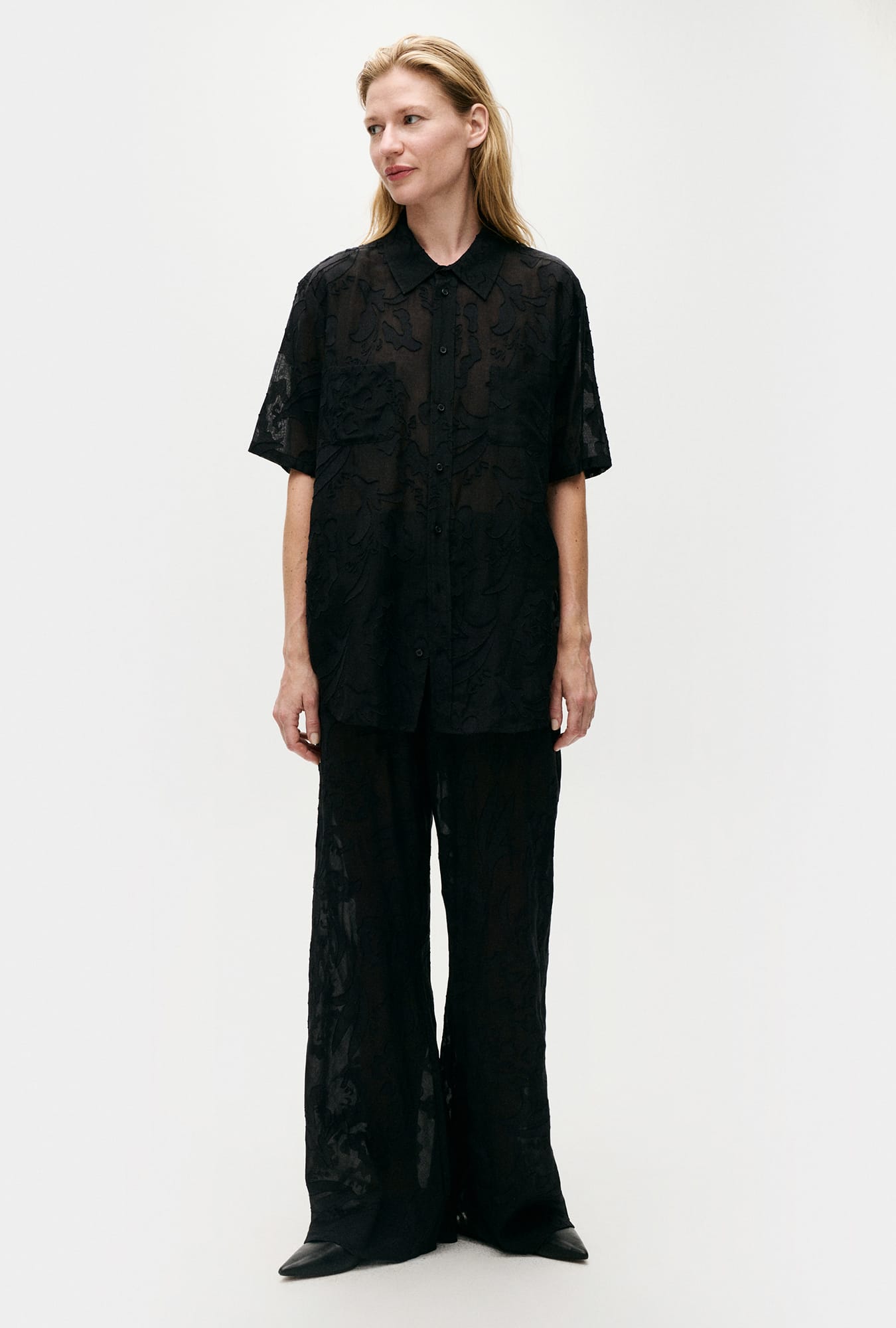 Pantalon coupe biais en soie à agrafes Tulipa Noir