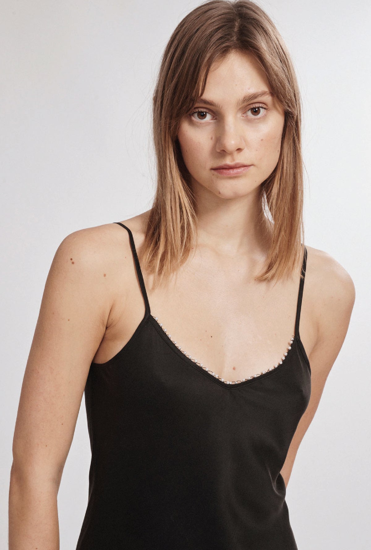 Robe Caraco Noire Années 90 avec Perles