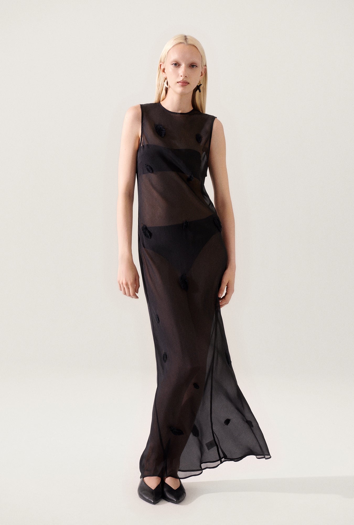 Robe Noire en Plumes