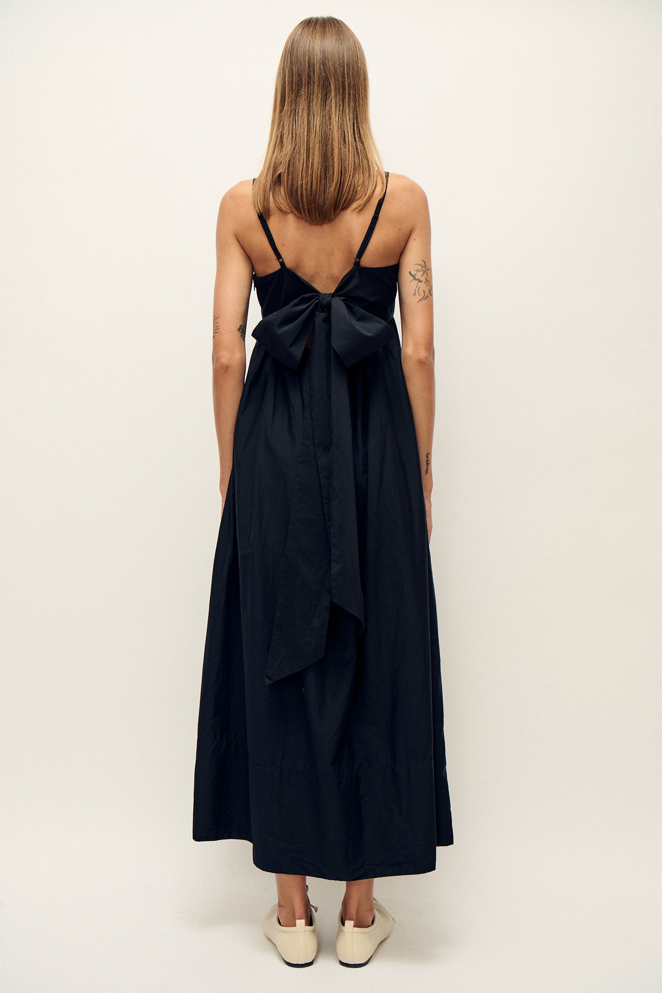 Robe tulipe coton et soie noire