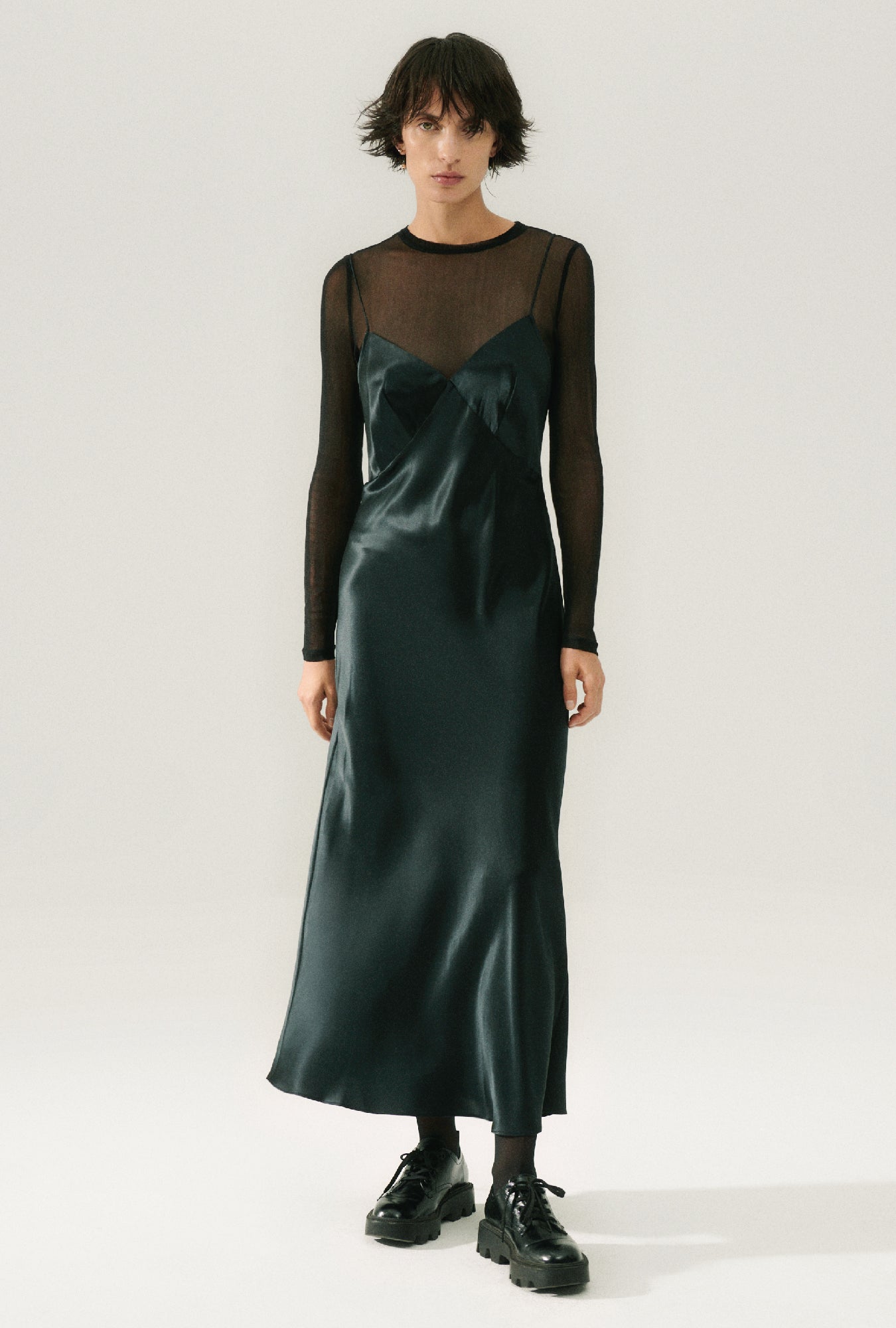 Robe noire Deco Rouleau