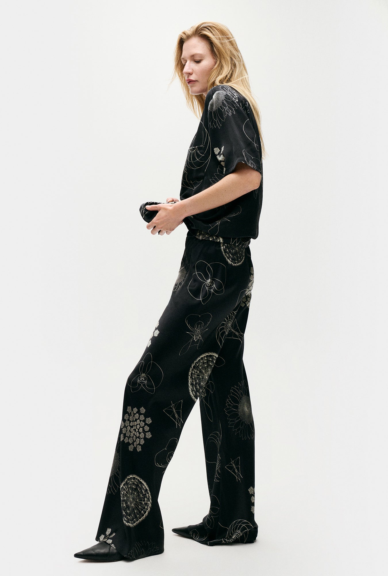 Pantalon coupe en biais Fibonacci noir