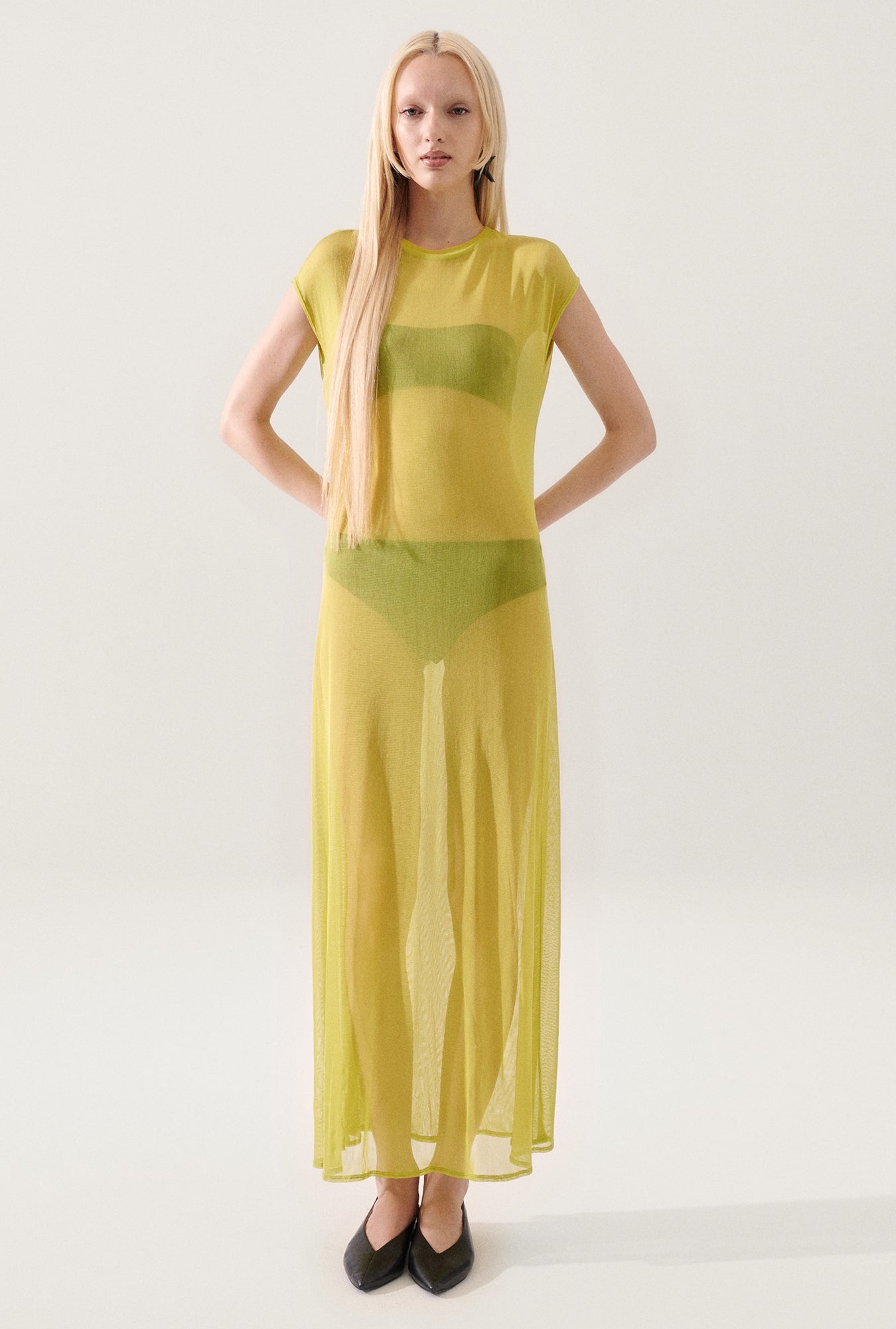 Robe en résille de soie Absinthe
