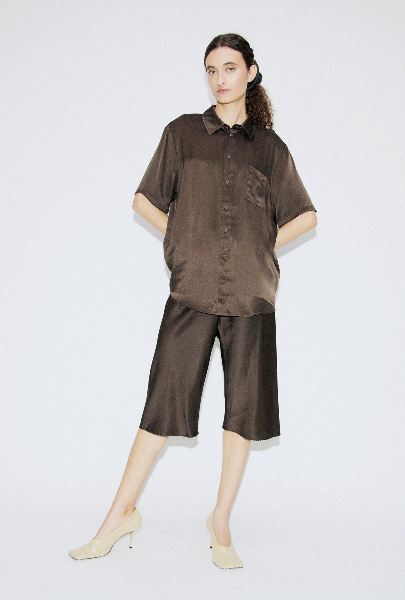 Short Sleeve Boyfriend Shirt Mantis