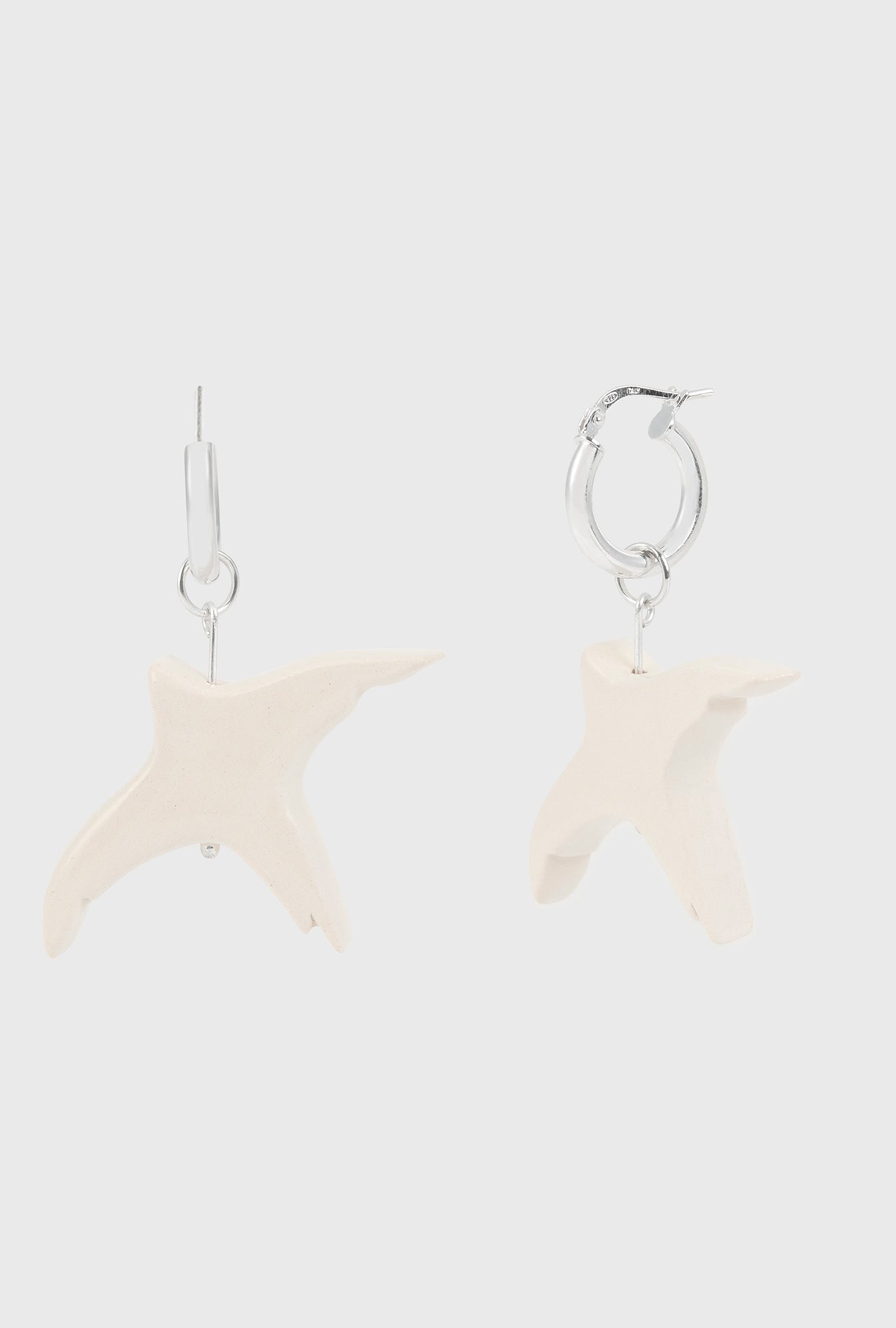 Boucles d'oreilles corbeau blanc