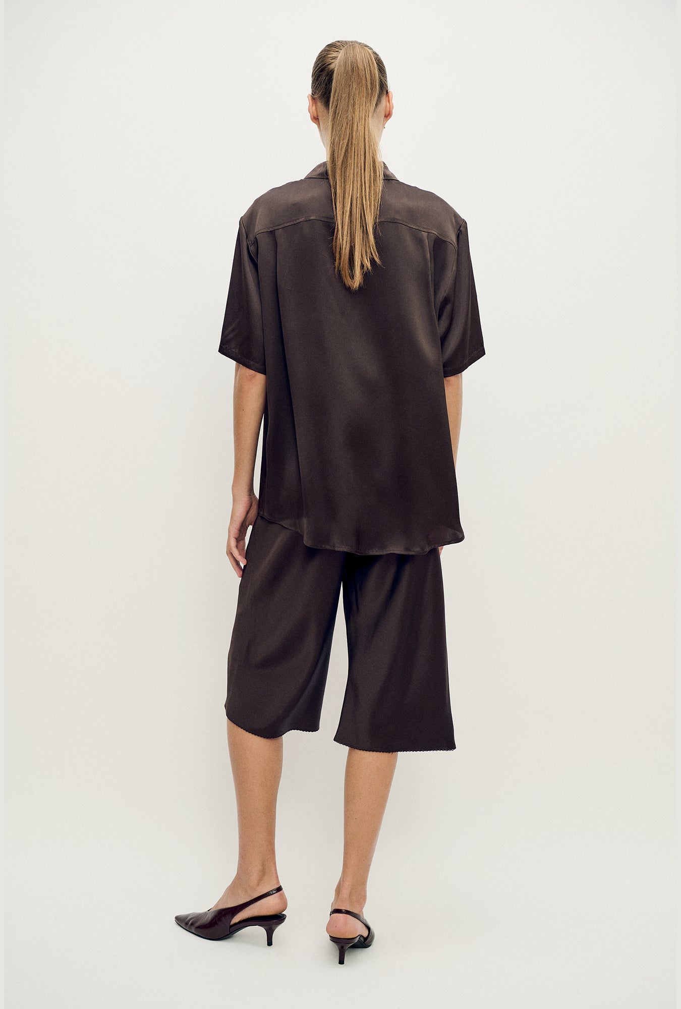 Short Sleeve Boyfriend Shirt Mantis