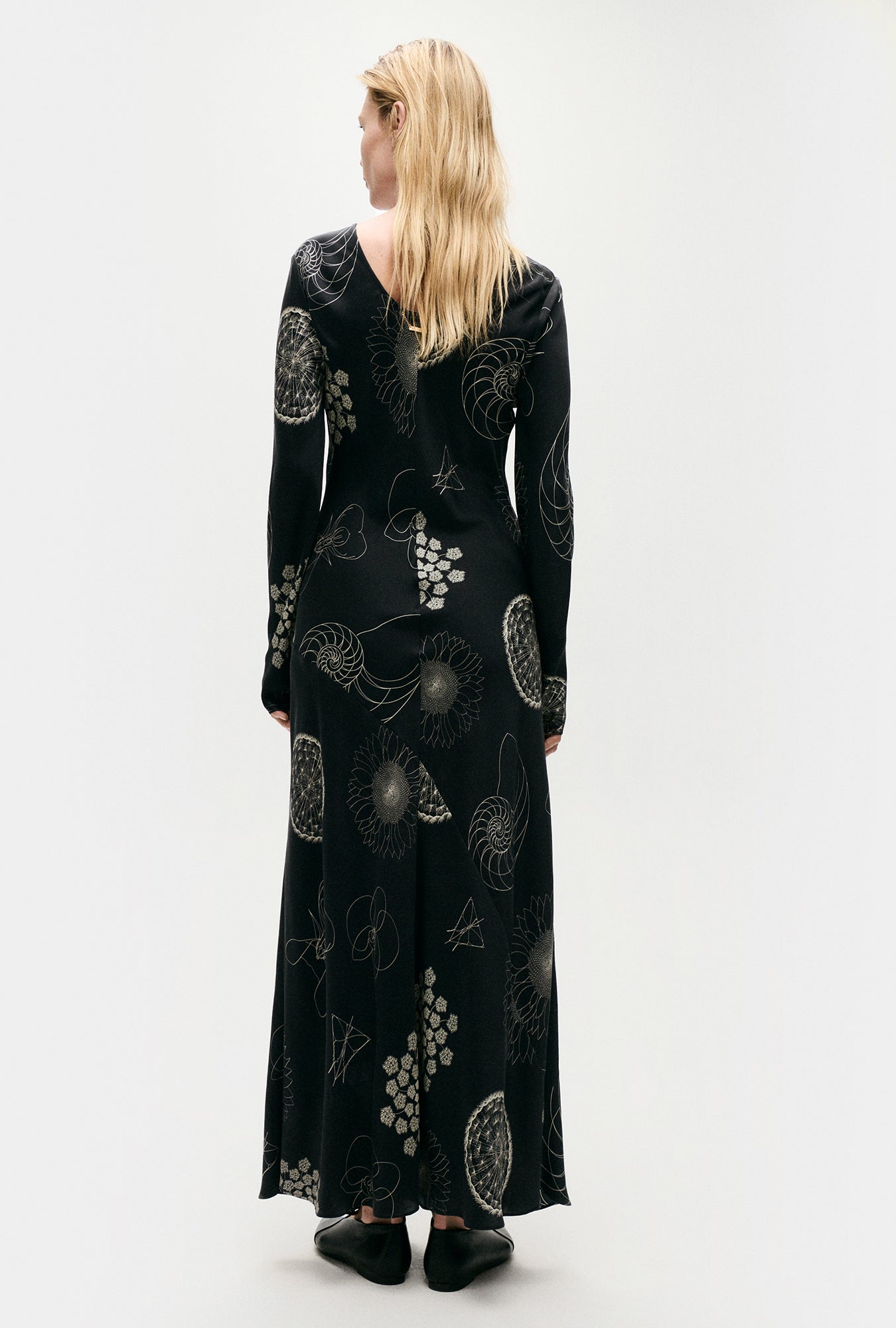 Full Sleeve Bias Dress Fibonacci Black