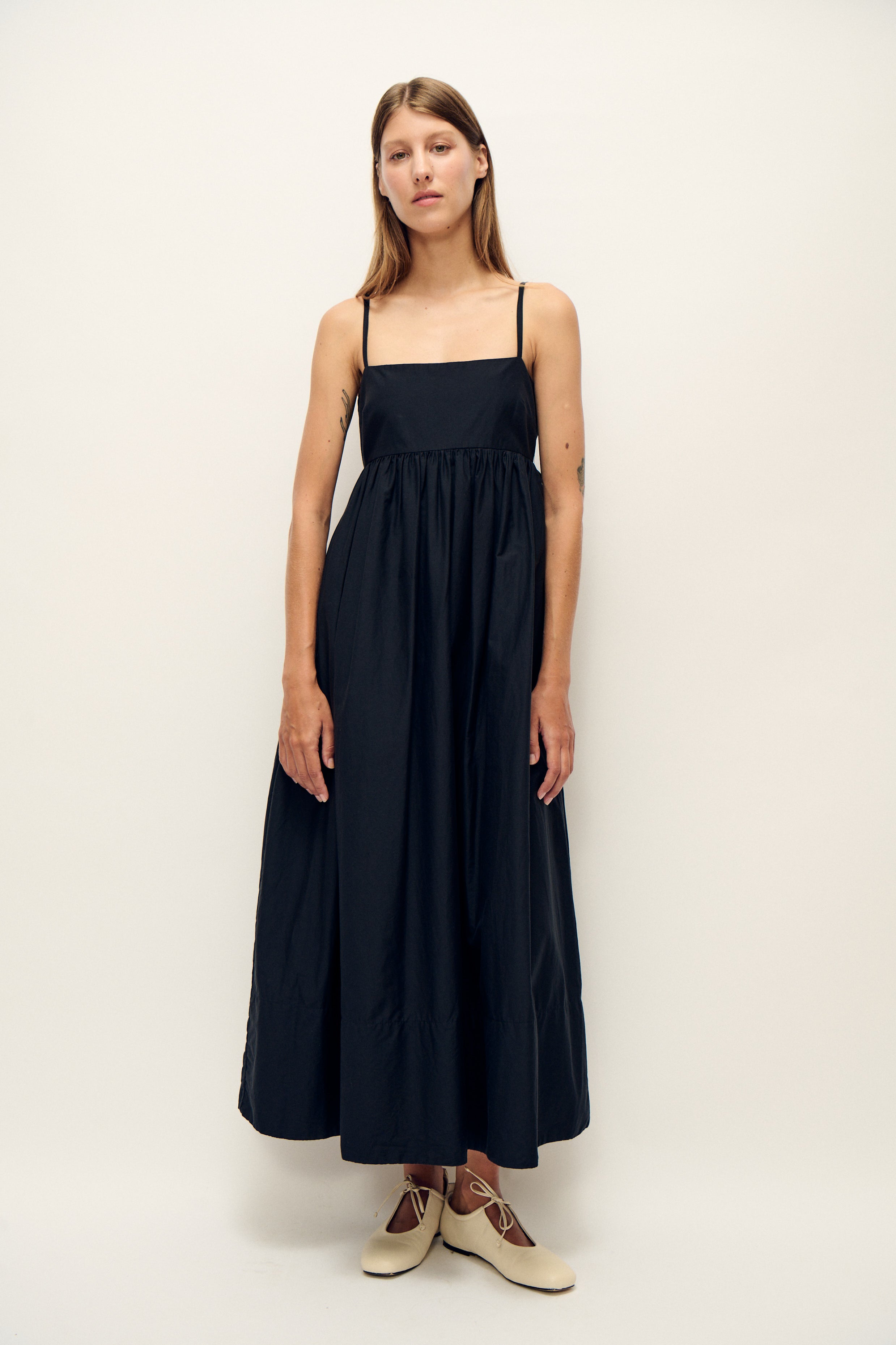 Robe tulipe coton et soie noire