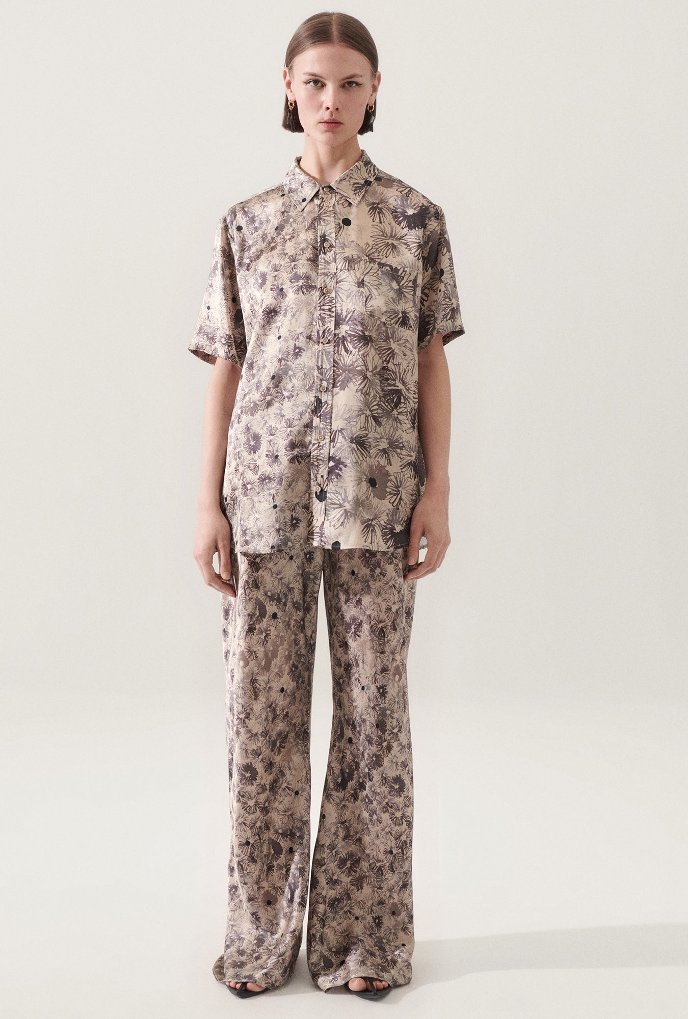 Chemise ample à manches courtes motif floral aster