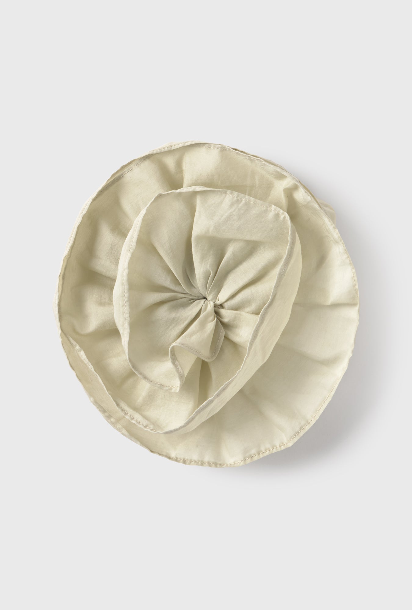 Brooch Luna
