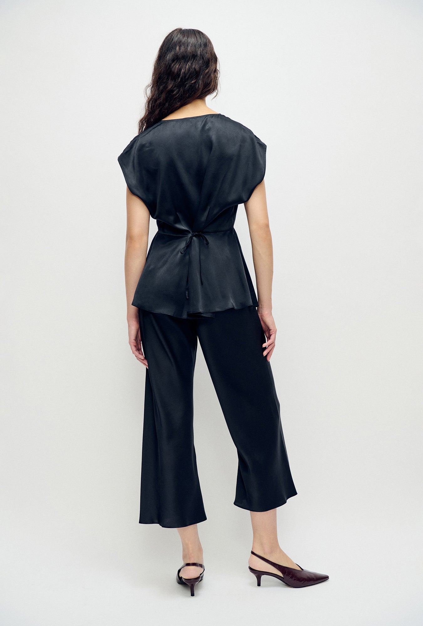 Cropped Bias Cut Pants Black