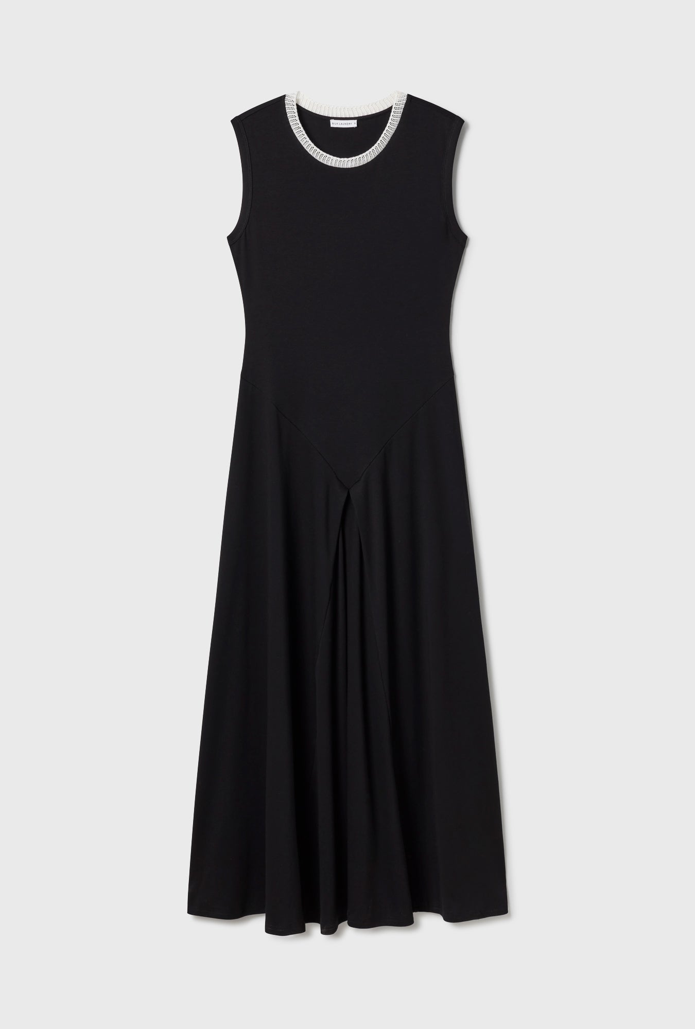 Robe Noire à Bordure en Crochet
