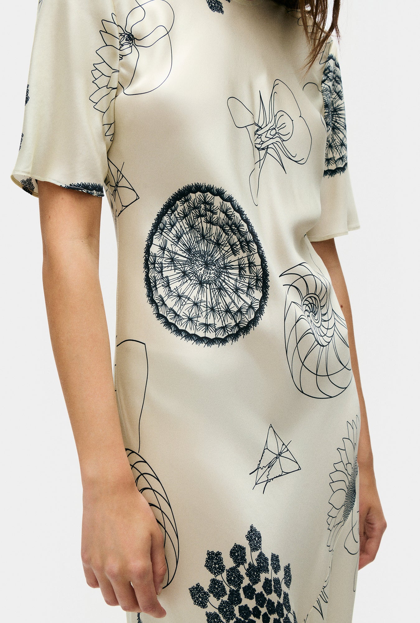 Robe Bias Manches Courtes Fibonacci Blanc Cassé