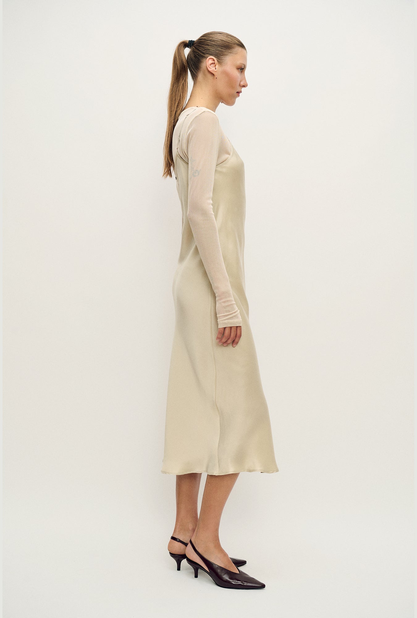 Robe nuisette années 90 Noisette