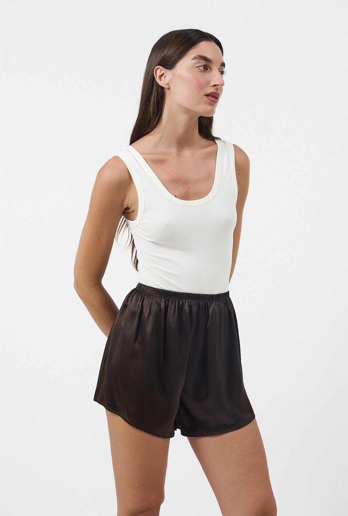 Mini Scallop Shorts Mantis
